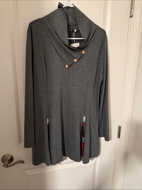 Camisa Dark Gray Cowl Neck dress with Button Detail